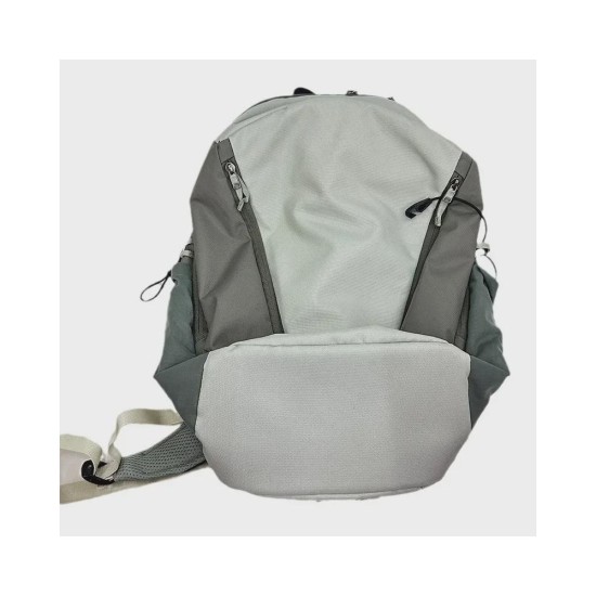 Lightweight 26L Hiking Backpack - Water-Resistant & Versatile for Outdoor Travel